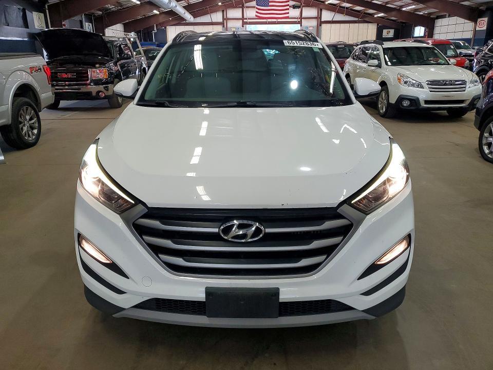 KM8J3CA23JU631571 2018 HYUNDAI TUCSON photo no. 5