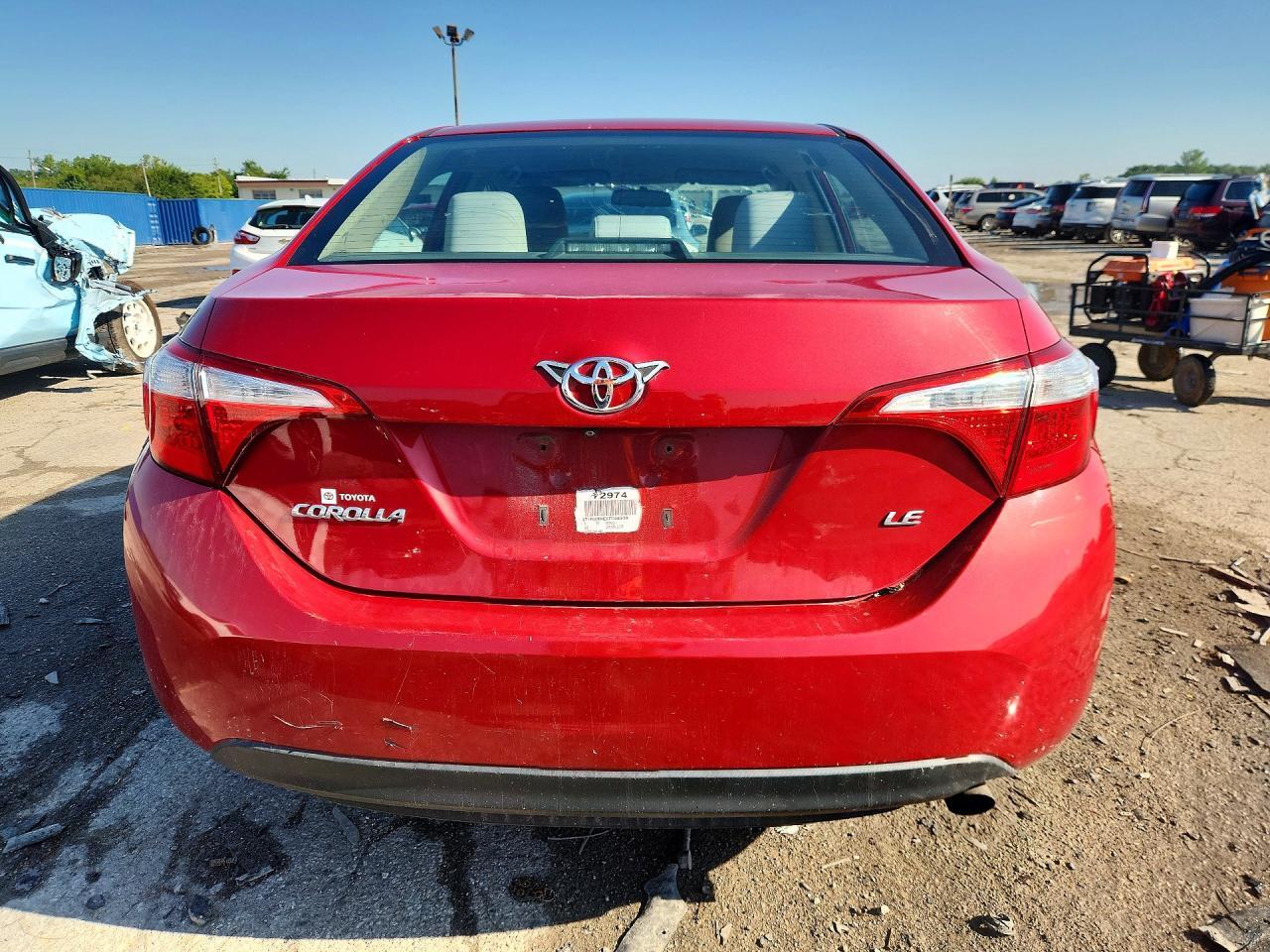 2015 TOYOTA COROLLA LE — Фото 6 из 12