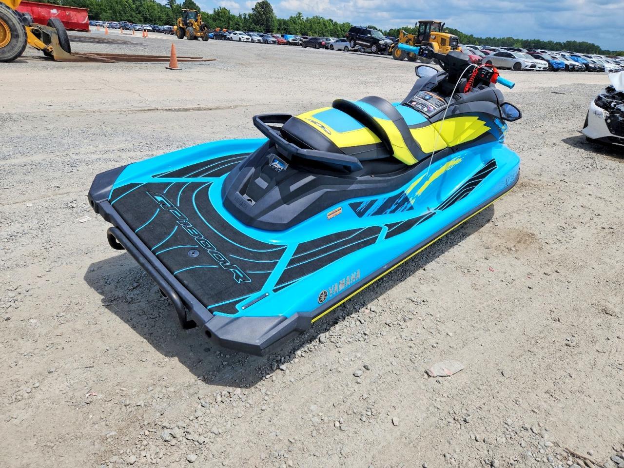 2022 YAMAHA GP1800R JET SKI — Фото 4 из 10