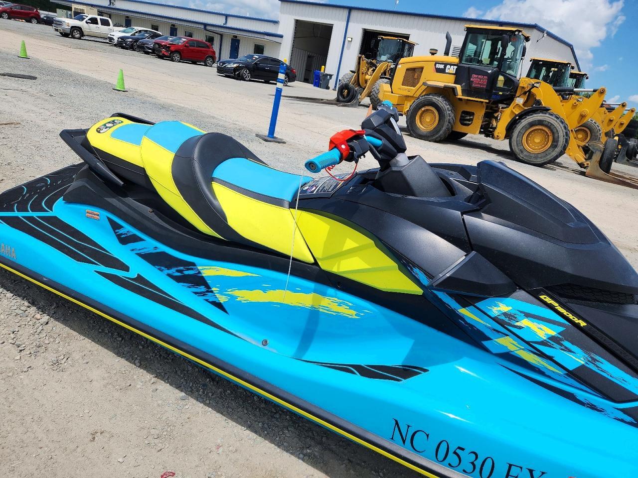 2022 YAMAHA GP1800R JET SKI — Фото 5 из 10