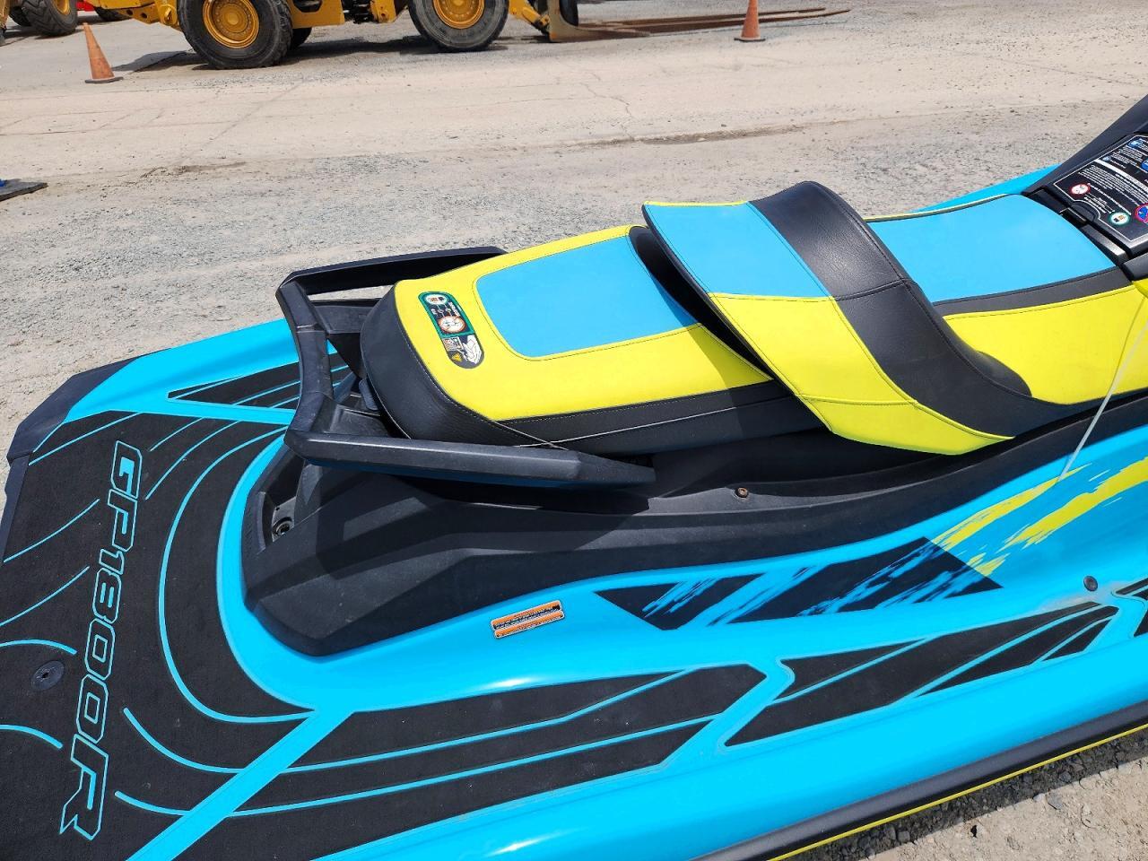 2022 YAMAHA GP1800R JET SKI — Фото 6 из 10