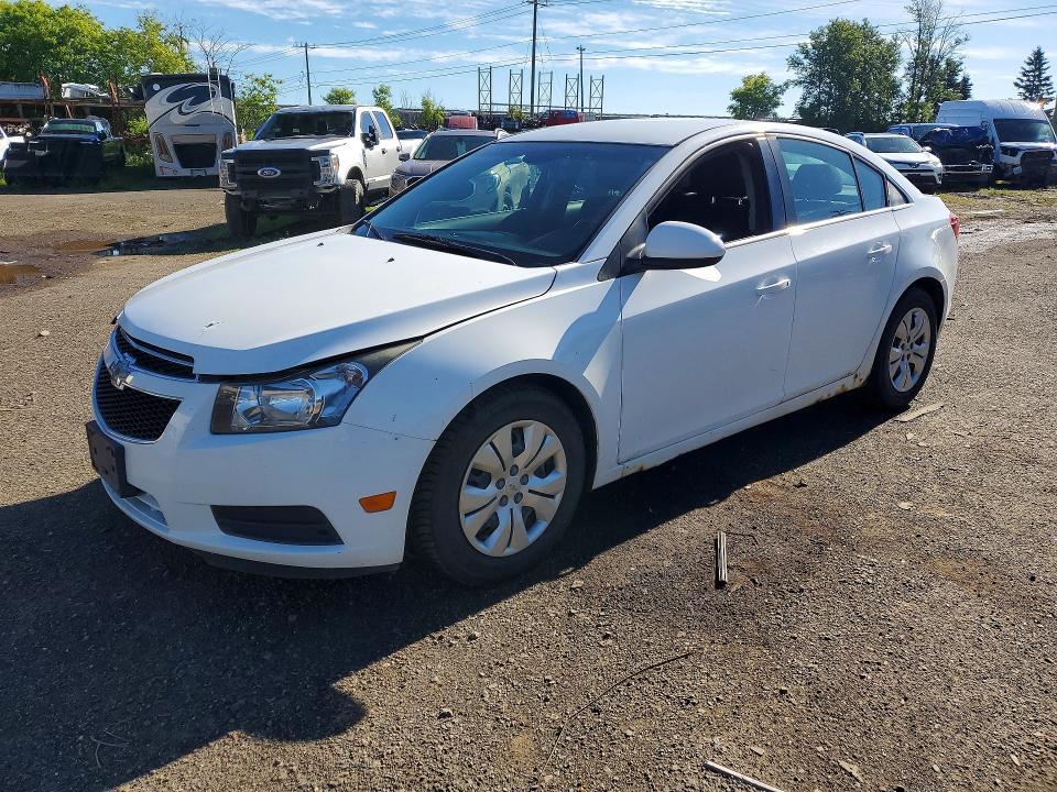 2014 CHEVROLET CRUZE 1G1PC5SB5E7395835
