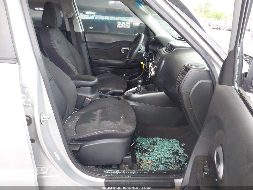 KNDJN2A26K7653850 2019 KIA SOUL photo no. 5