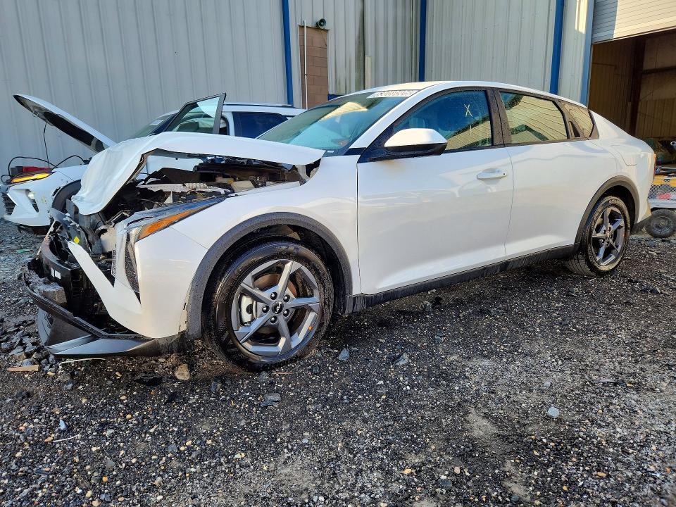 2026 KIA K4 3KPFT4DE2TE309317