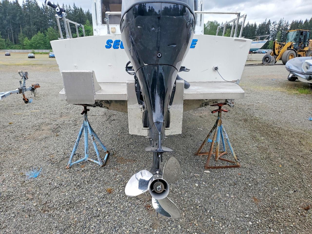 FLZEH516J515 2015 CHINOOK CUSTOM BOAT photo no. 7