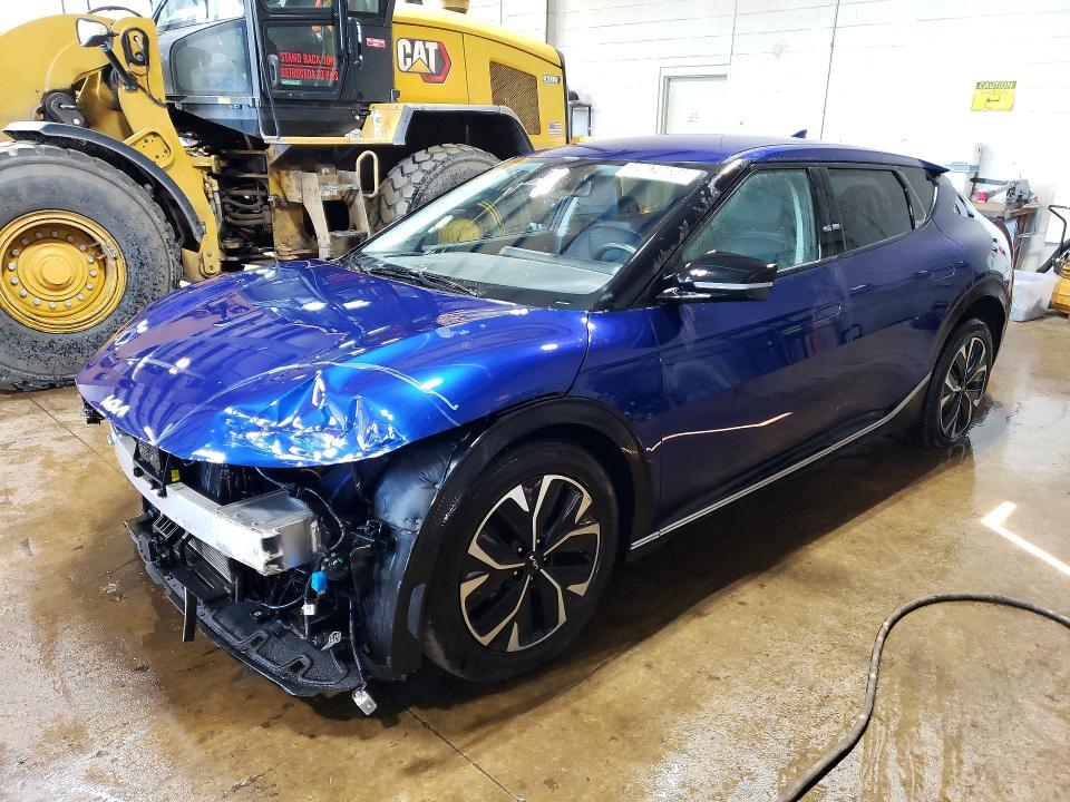 2024 KIA EV6 KNDC34LA5R5195285