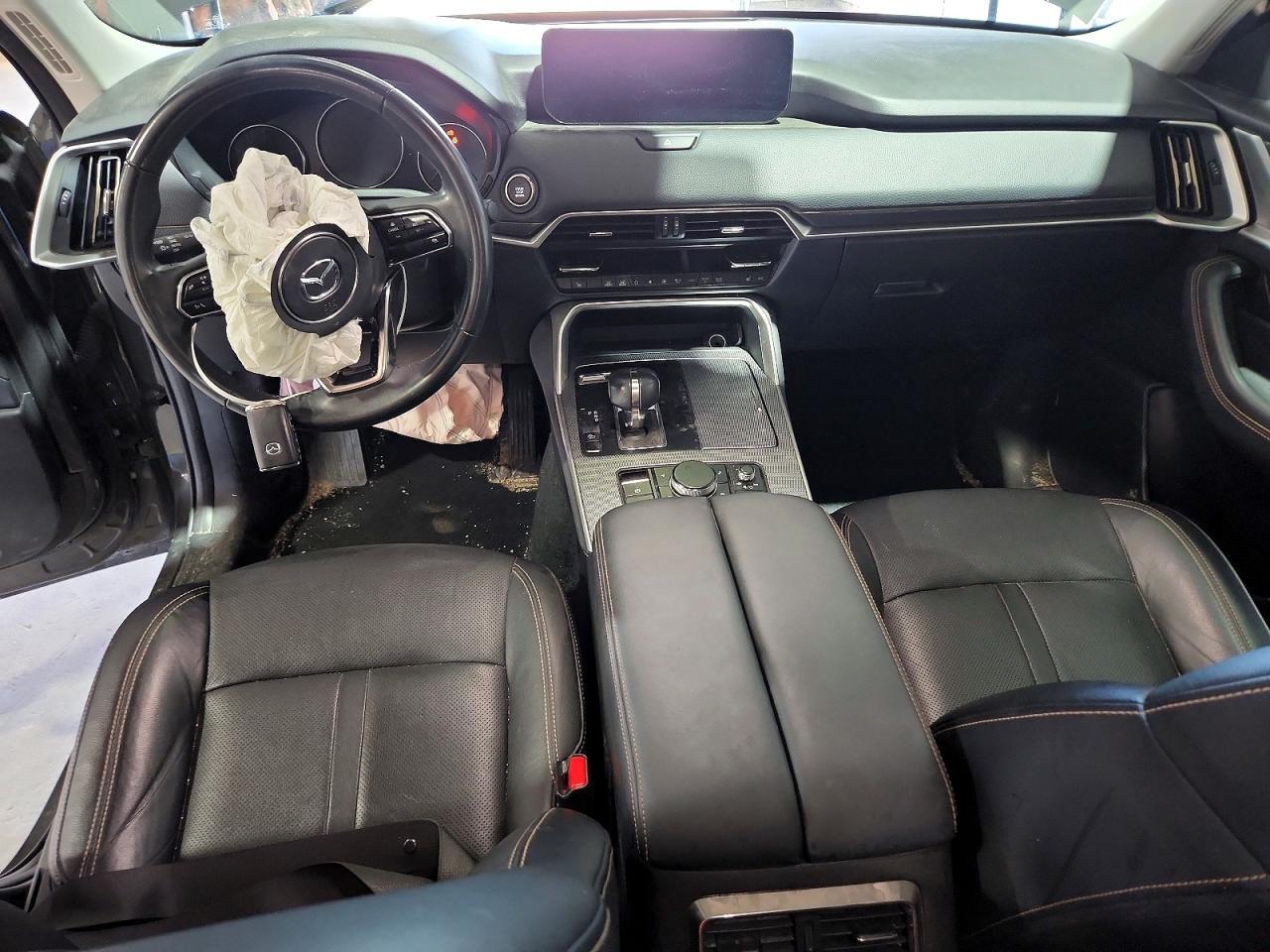 2024 MAZDA CX-90 PREFERRED PLUS — Фото 8 из 13