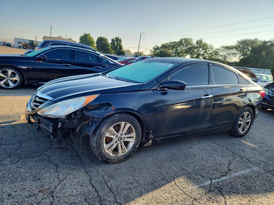 2013 HYUNDAI SONATA 5NPEB4AC2DH713393