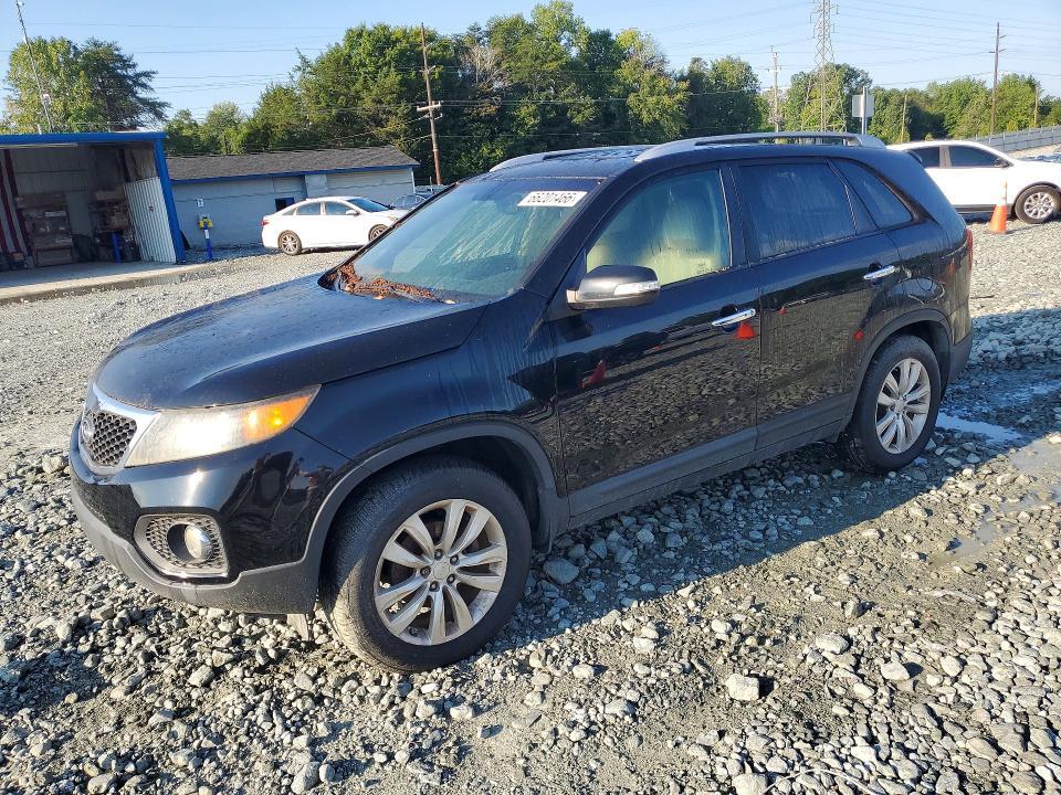 2011 KIA SORENTO 5XYKU3A11BG002150