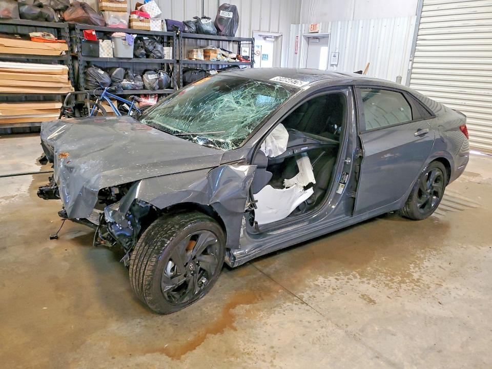2026 HYUNDAI ELANTRA KMHLM4DG7TU202827