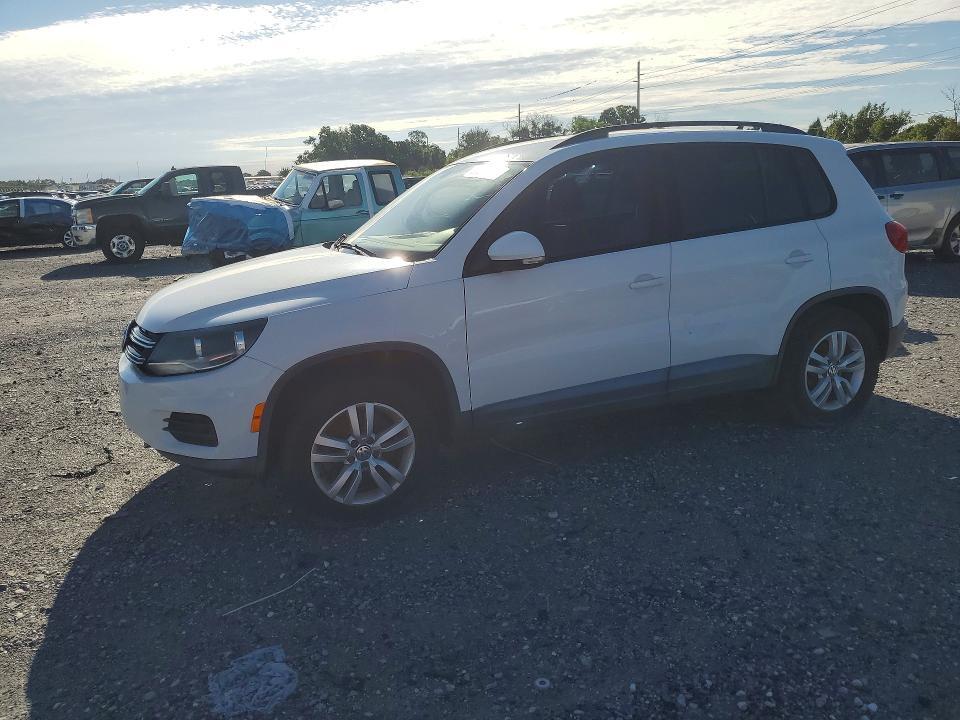 2017 VOLKSWAGEN TIGUAN WVGAV7AX5HW512349