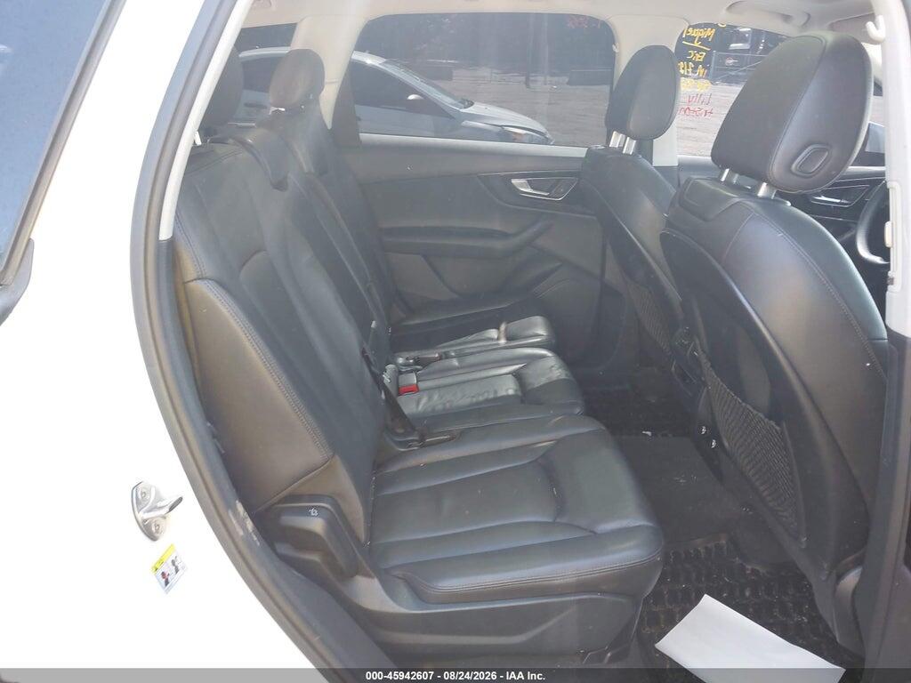 WA1AAAF7XJD005061 2018 AUDI Q7 photo no. 8