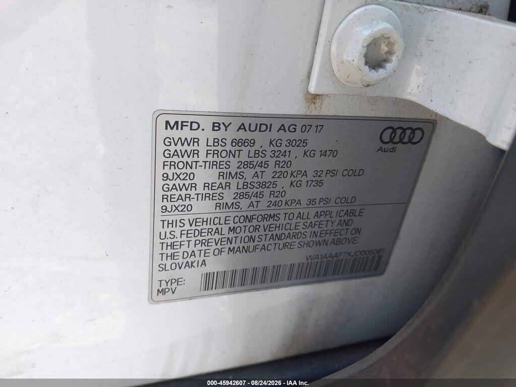 WA1AAAF7XJD005061 2018 AUDI Q7 photo no. 9