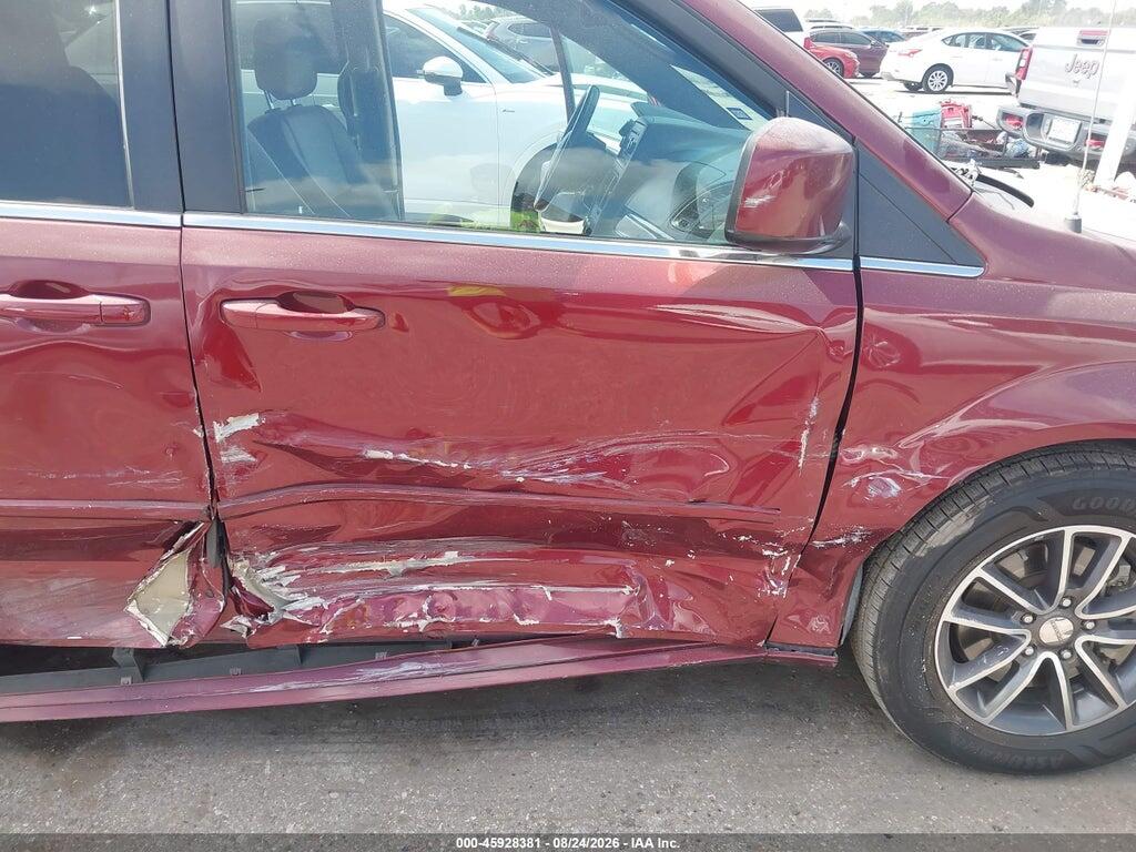 2C4RDGCG2HR572105 2017 DODGE GRAND CARAVAN photo no. 6