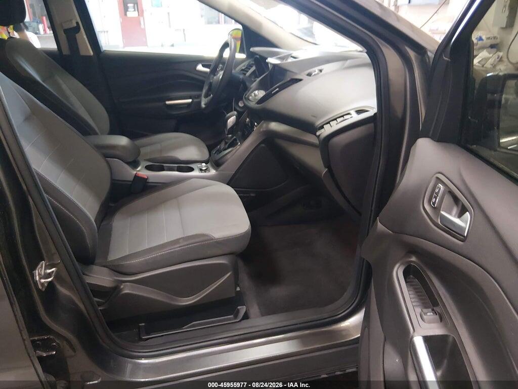 1FMCU9GX5GUA21501 2016 FORD ESCAPE photo no. 5