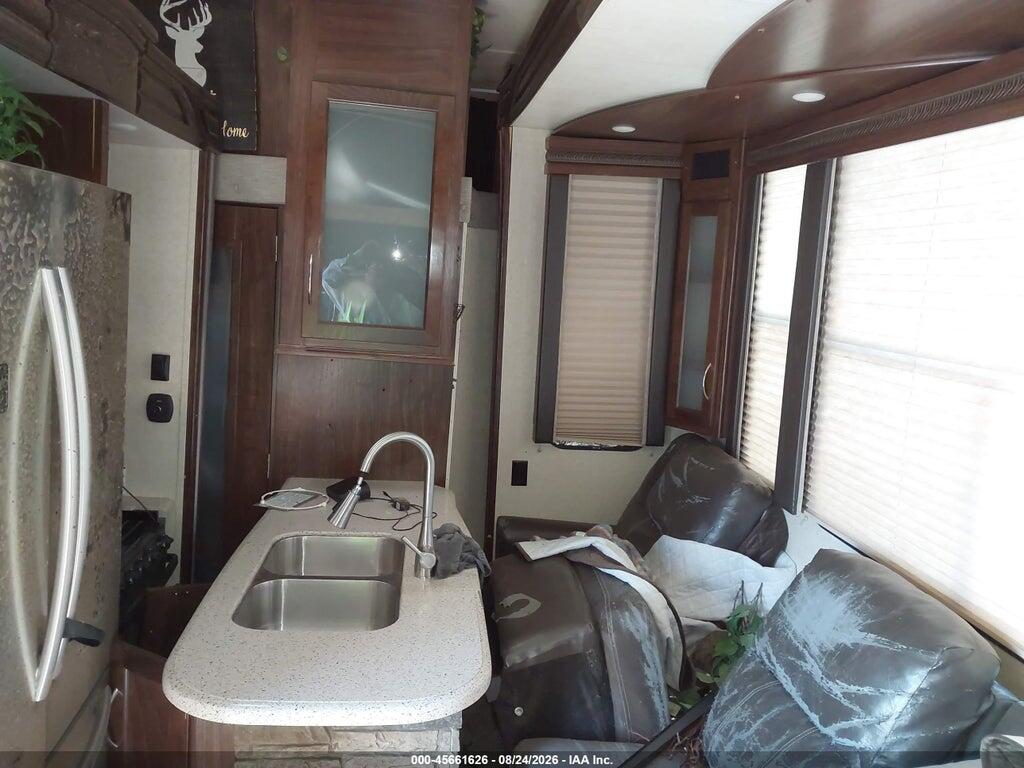 5SFCG4330GE312917 2016 HEARTLAND RV OTHER photo no. 5