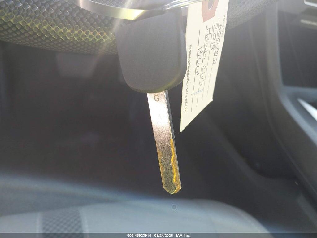 2HGFC2F62KH600785 2019 HONDA CIVIC photo no. 11