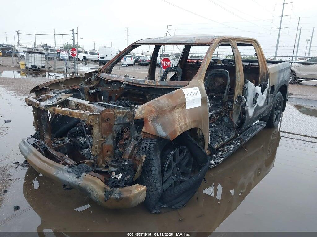 3GCPADEK2RG379346 2024 CHEVROLET SILVERADO 1500 photo no. 2