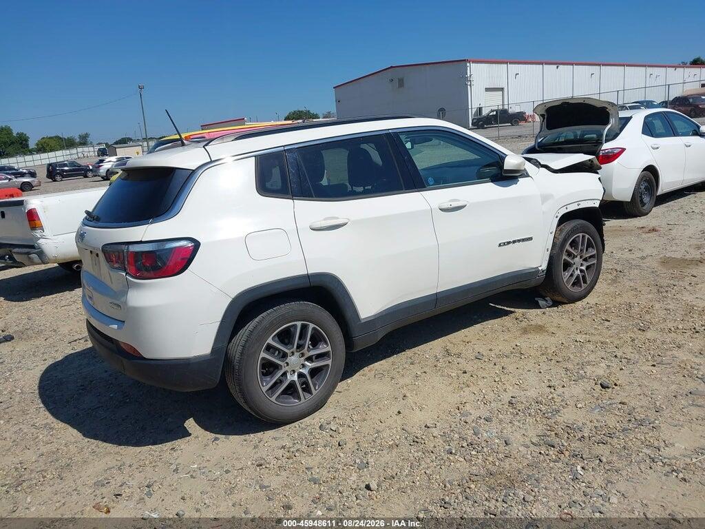 3C4NJCBB0JT487580 2018 JEEP COMPASS photo no. 4