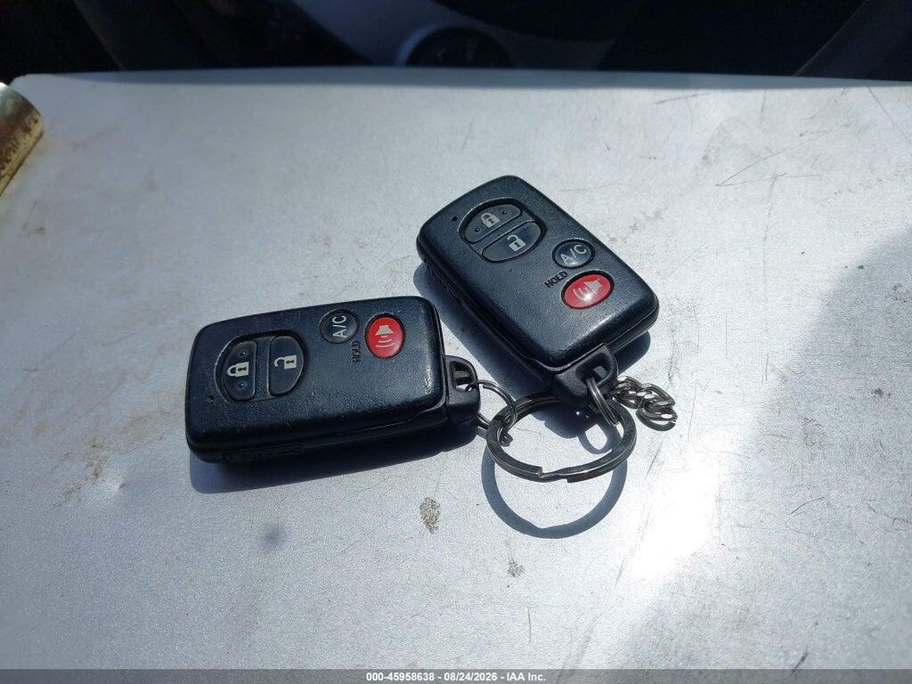JTDKN3DP9E3058293 2014 TOYOTA PRIUS PLUG-IN photo no. 11