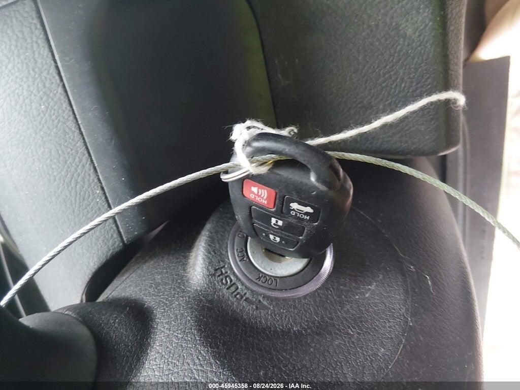 4T1BF1FK2HU368069 2017 TOYOTA CAMRY photo no. 11