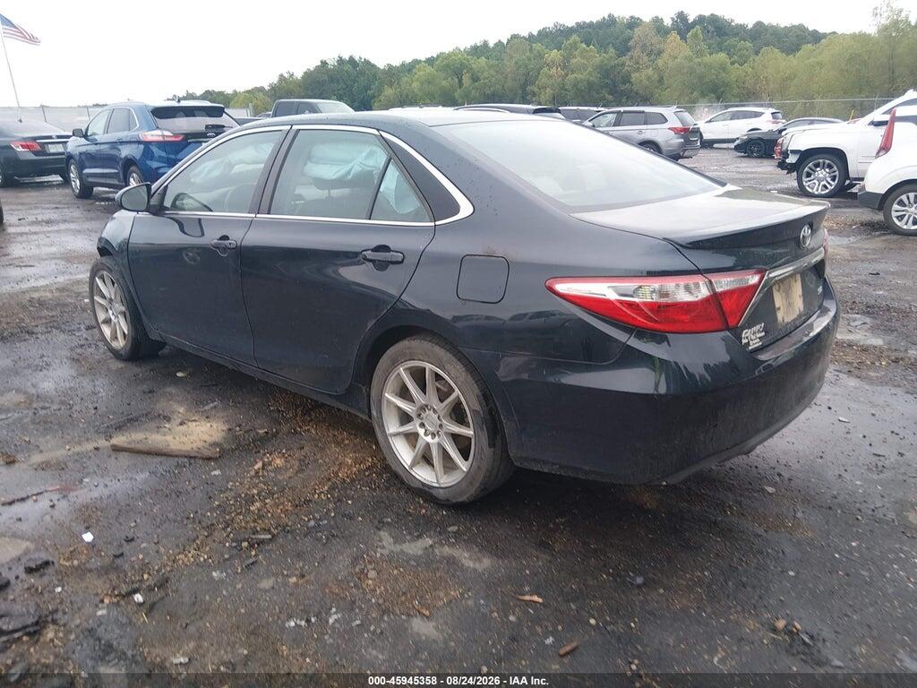 4T1BF1FK2HU368069 2017 TOYOTA CAMRY photo no. 3
