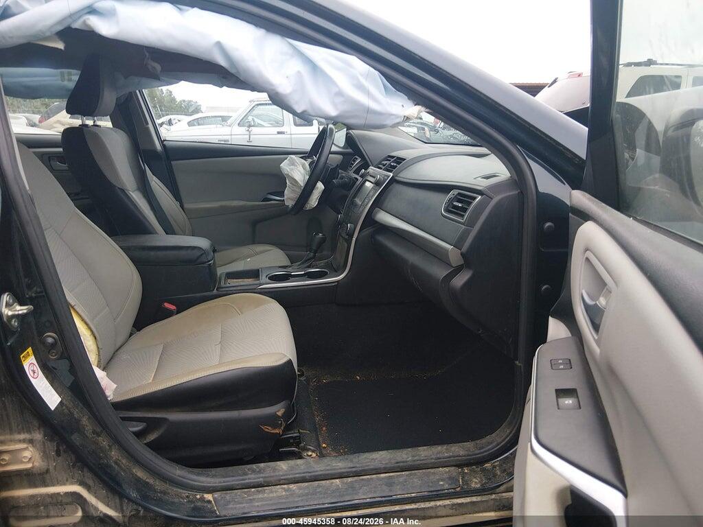 4T1BF1FK2HU368069 2017 TOYOTA CAMRY photo no. 5