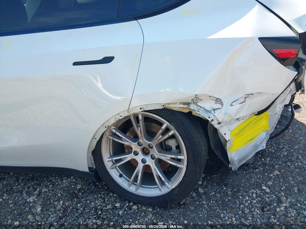 7SAYGDEE4RF034972 2024 TESLA MODEL Y photo no. 6