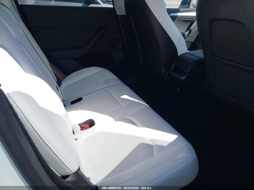 7SAYGDEE4RF034972 2024 TESLA MODEL Y photo no. 8