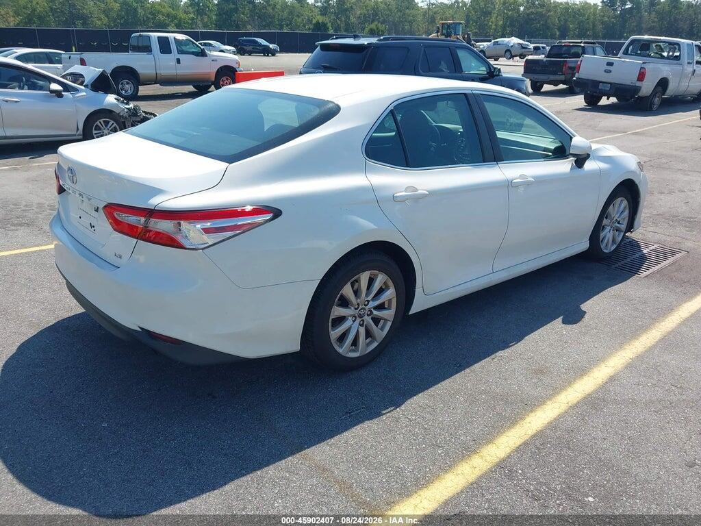 4T1B11HK0JU602517 2018 TOYOTA CAMRY photo no. 4