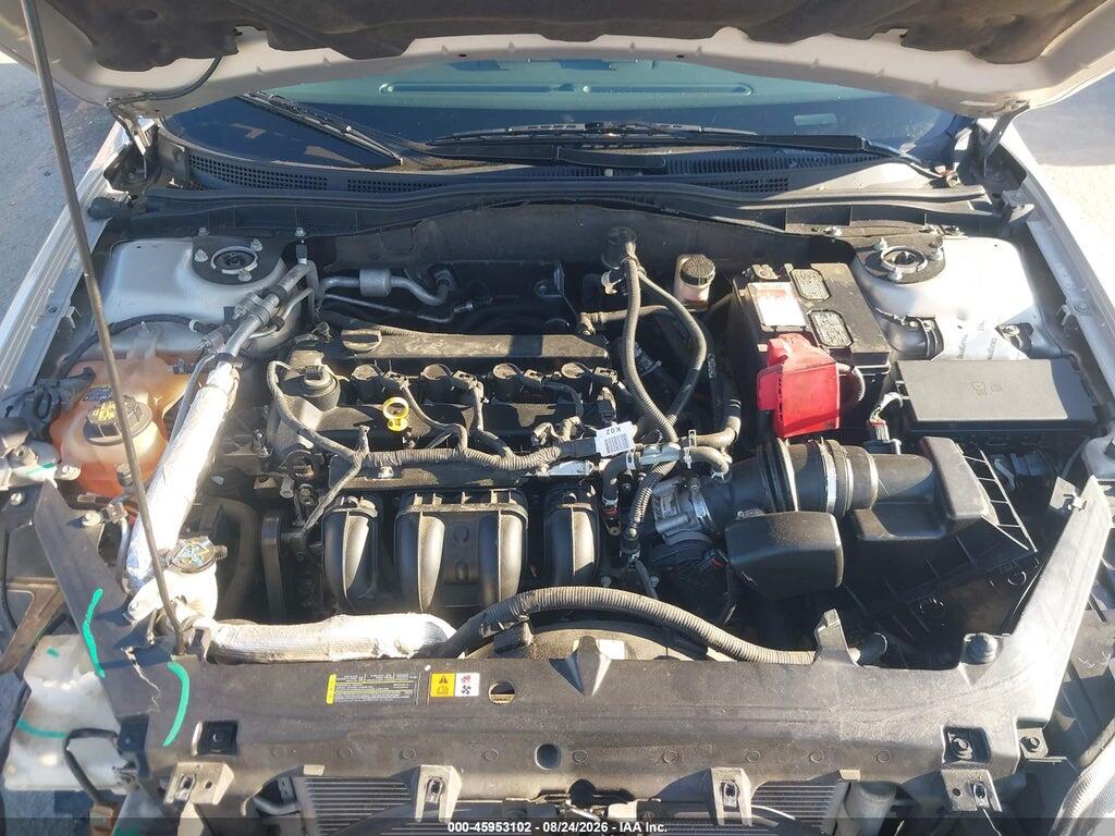 3FAHP0JA8AR133702 2010 FORD FUSION photo no. 10