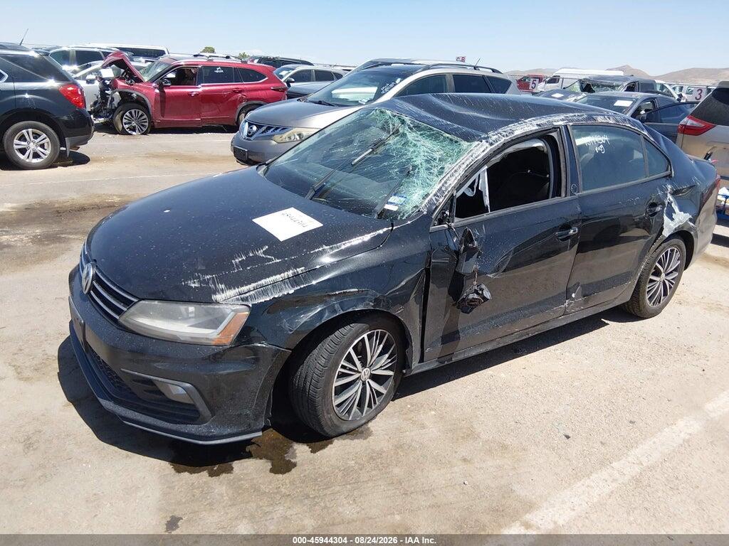 3VWDB7AJ8JM257821 2018 VOLKSWAGEN JETTA photo no. 2