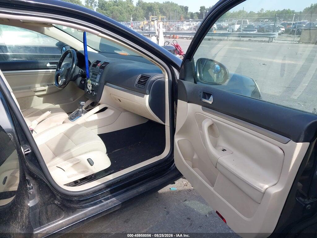 3VWRZ7AJXAM160136 2010 VOLKSWAGEN JETTA photo no. 5