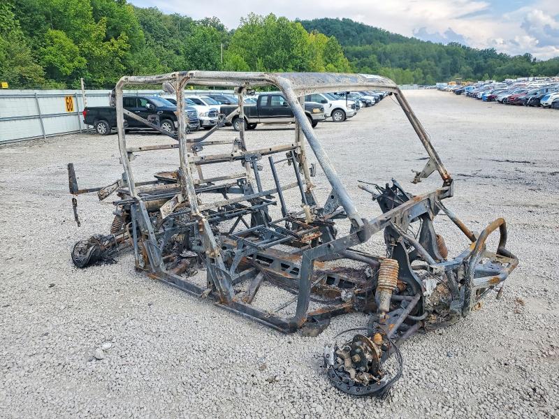 2025 CAN-AM DEFENDER 3JBUUAX47SK020264