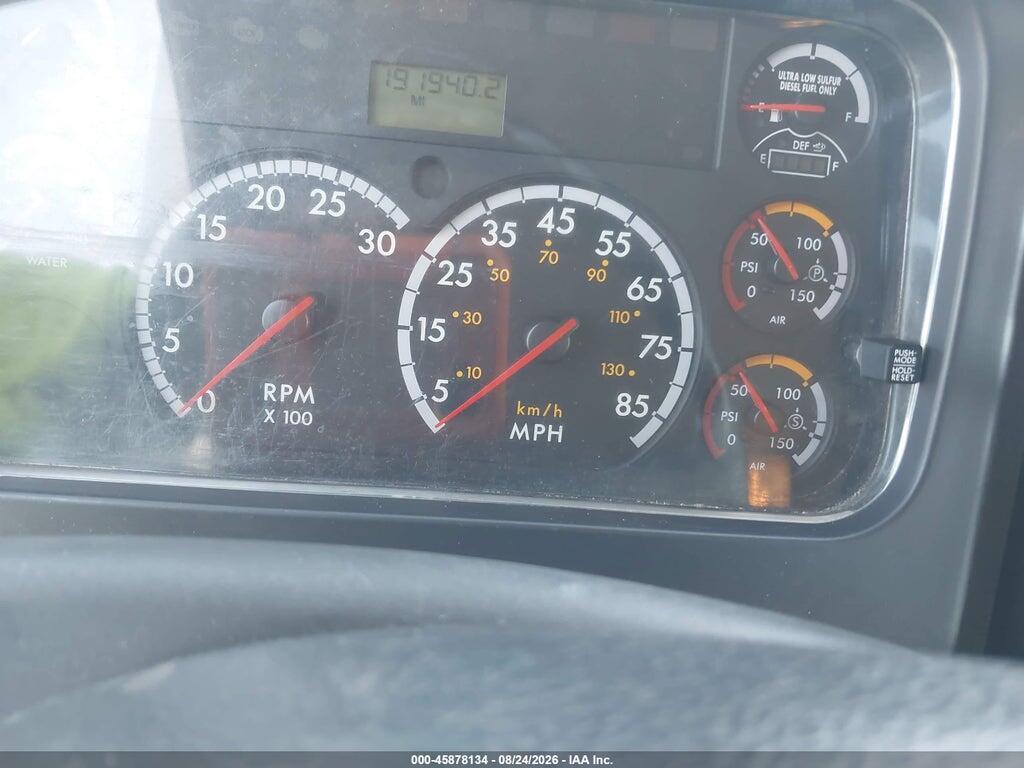 1FVACXDT7CHBS8483 2012 FREIGHTLINER M2 photo no. 7