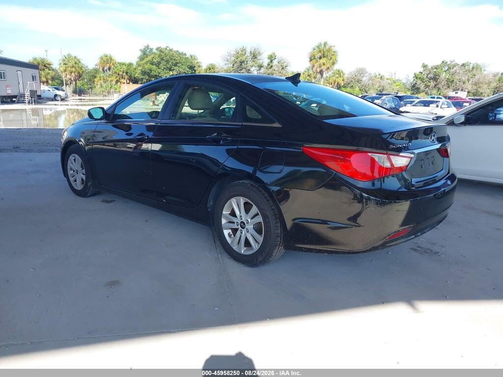 5NPEB4AC7BH022244 2011 HYUNDAI SONATA photo no. 3