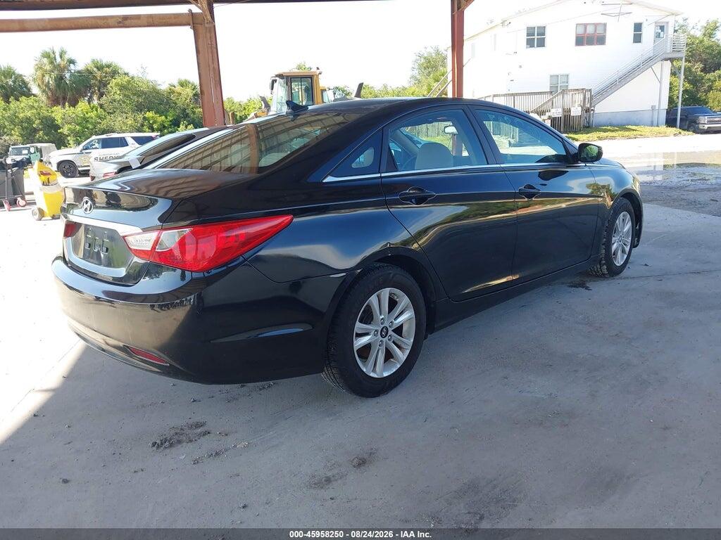 5NPEB4AC7BH022244 2011 HYUNDAI SONATA photo no. 4