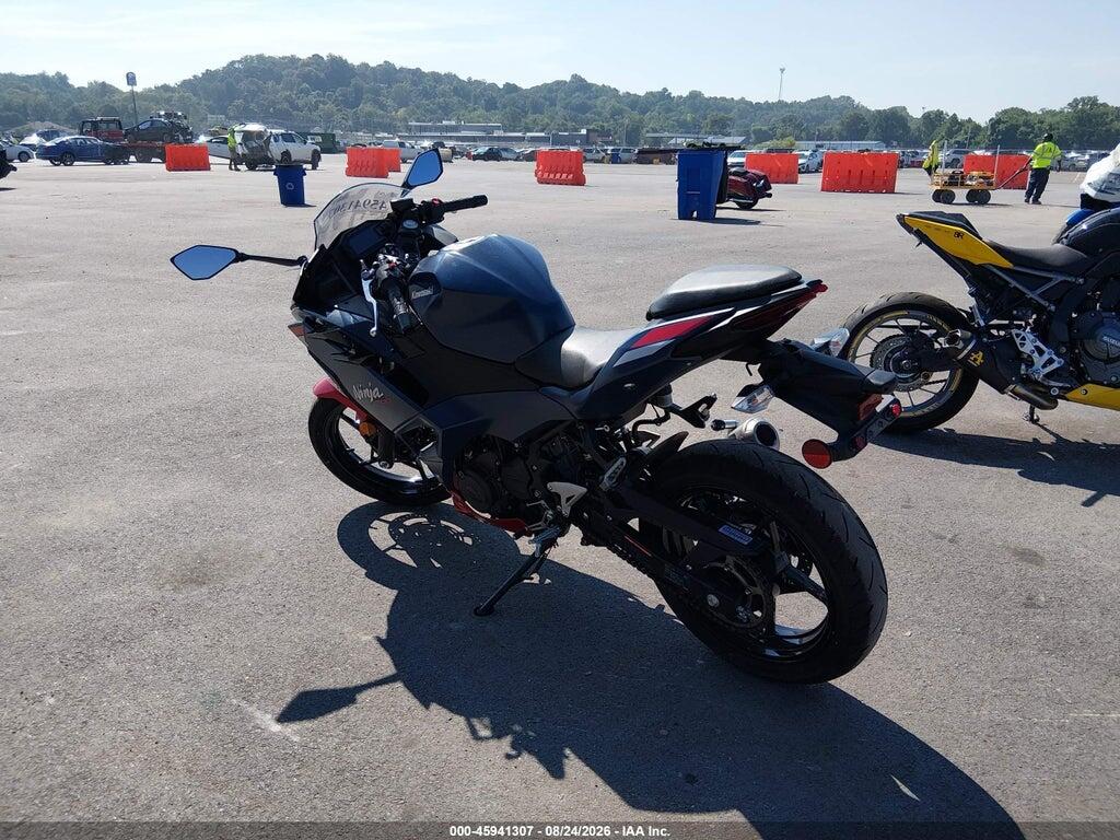 ML5EXGG1XTDA78997 2026 KAWASAKI EX500 photo no. 3