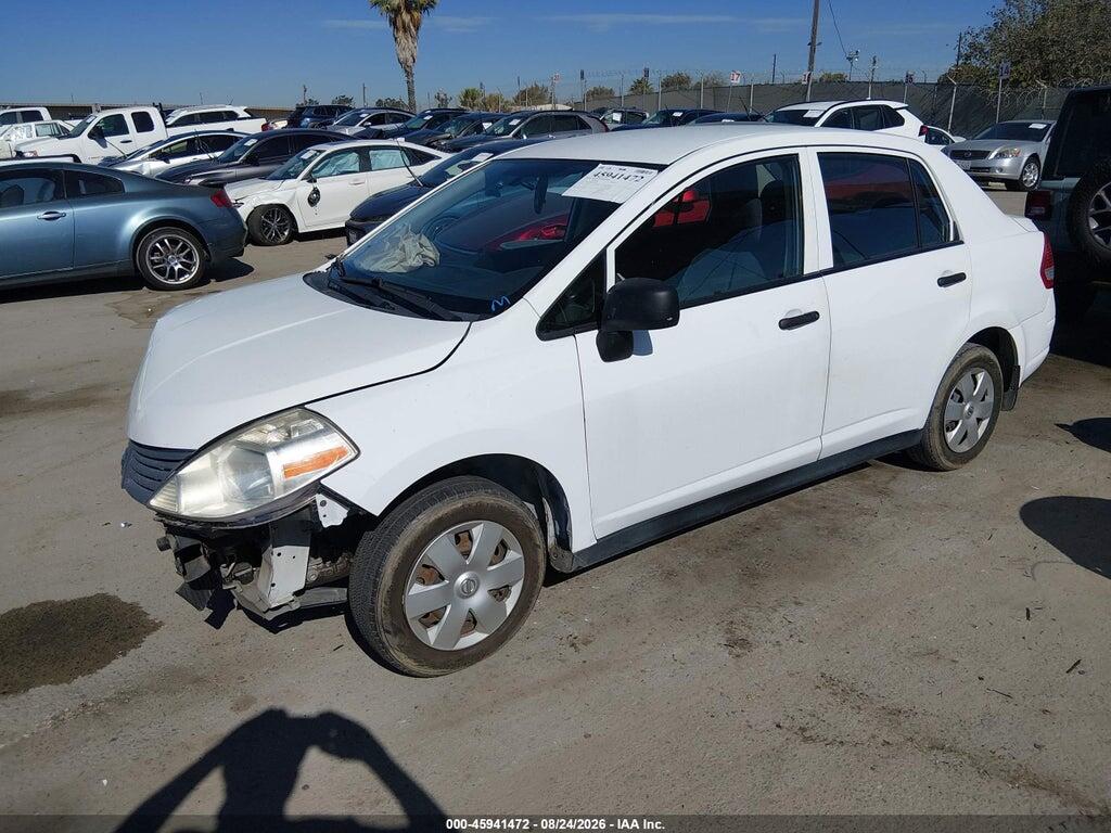 3N1CC1AP6BL421476 2011 NISSAN VERSA photo no. 2