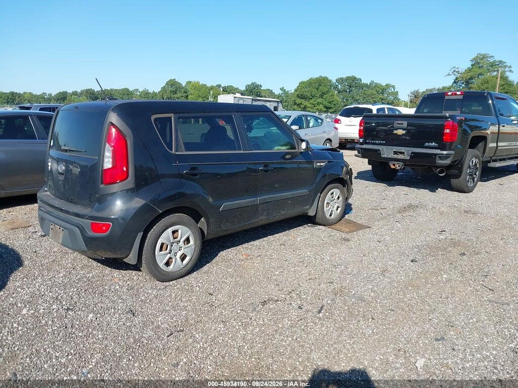KNDJT2A50C7451197 2012 KIA SOUL photo no. 4