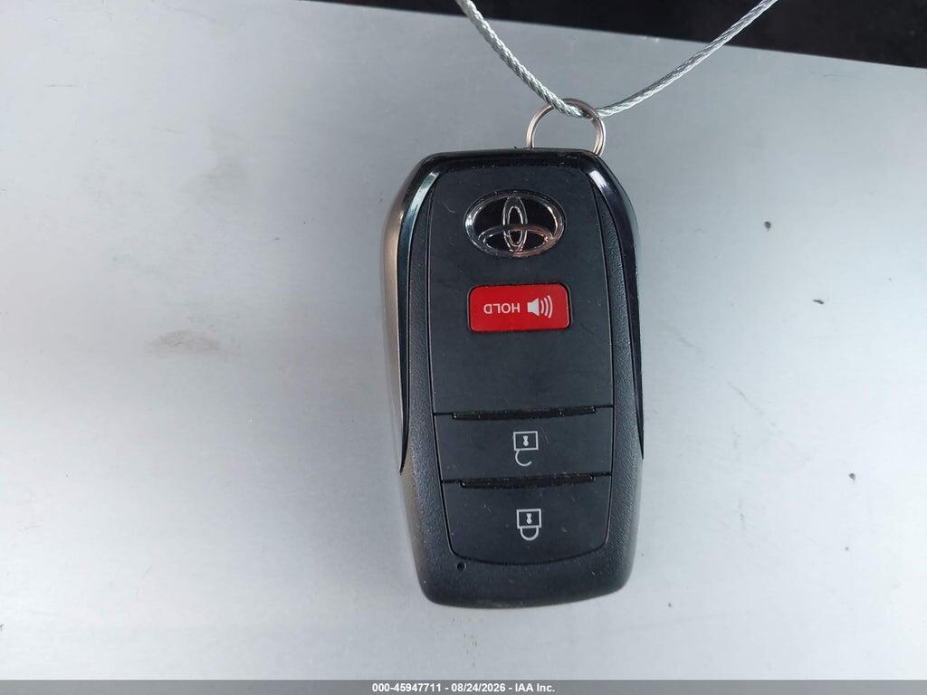 JTNC4MBE8T3271162 2026 TOYOTA COROLLA photo no. 11
