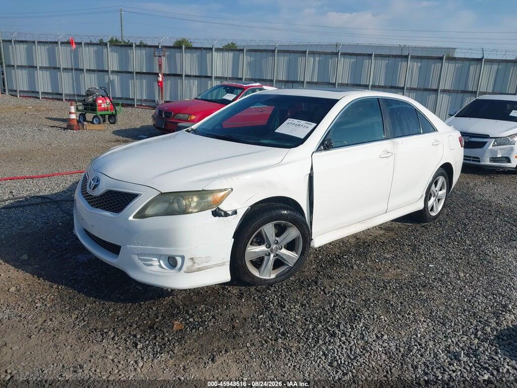 4T1BF3EK0BU616095 2011 TOYOTA CAMRY photo no. 2