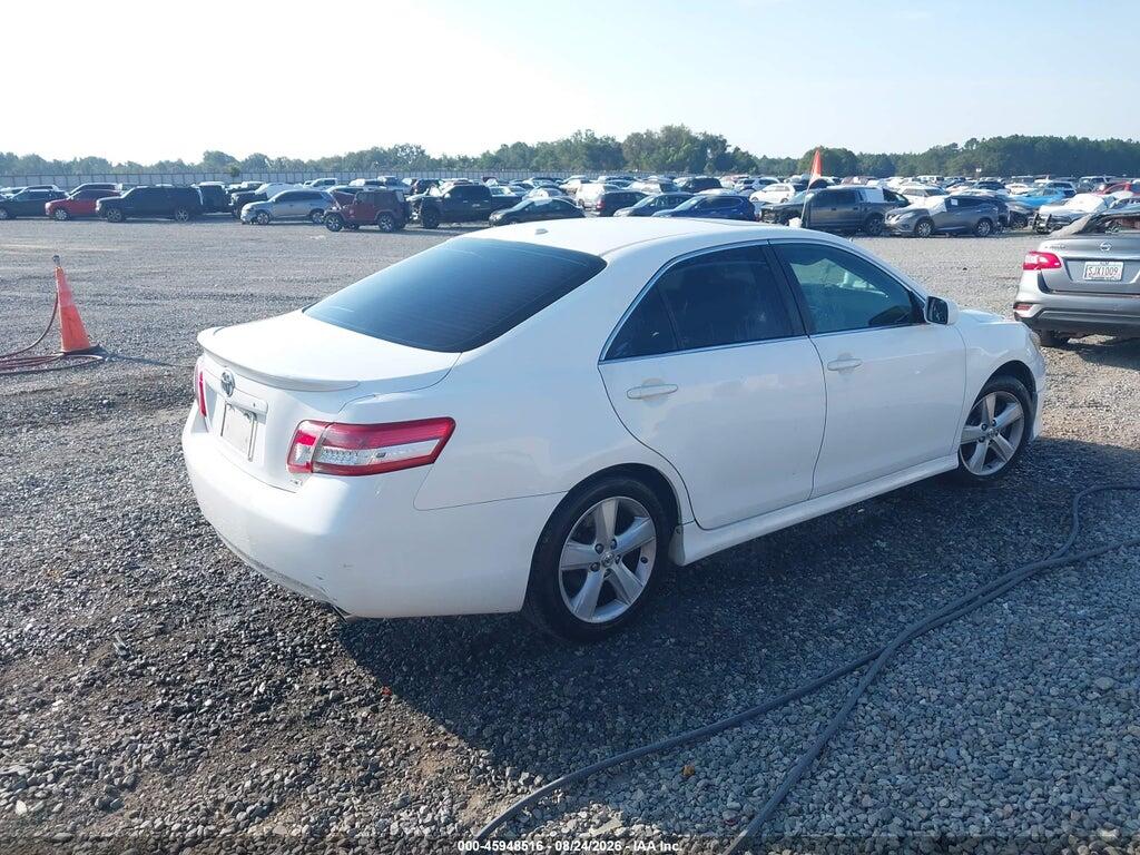 4T1BF3EK0BU616095 2011 TOYOTA CAMRY photo no. 4