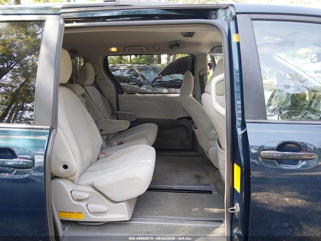 5TDKK3DC6BS162725 2011 TOYOTA SIENNA photo no. 8