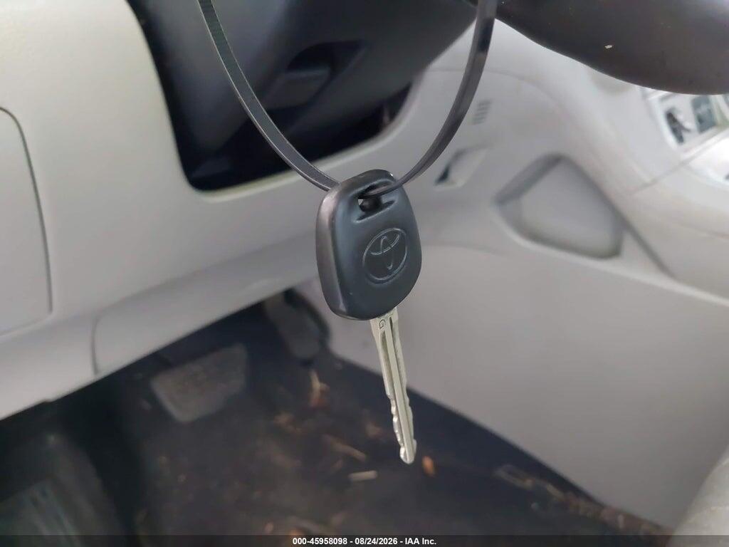 5TDBK3EH0CS131806 2012 TOYOTA HIGHLANDER photo no. 11