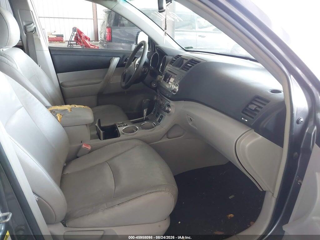5TDBK3EH0CS131806 2012 TOYOTA HIGHLANDER photo no. 5