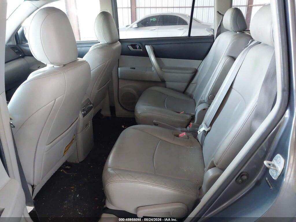 5TDBK3EH0CS131806 2012 TOYOTA HIGHLANDER photo no. 8