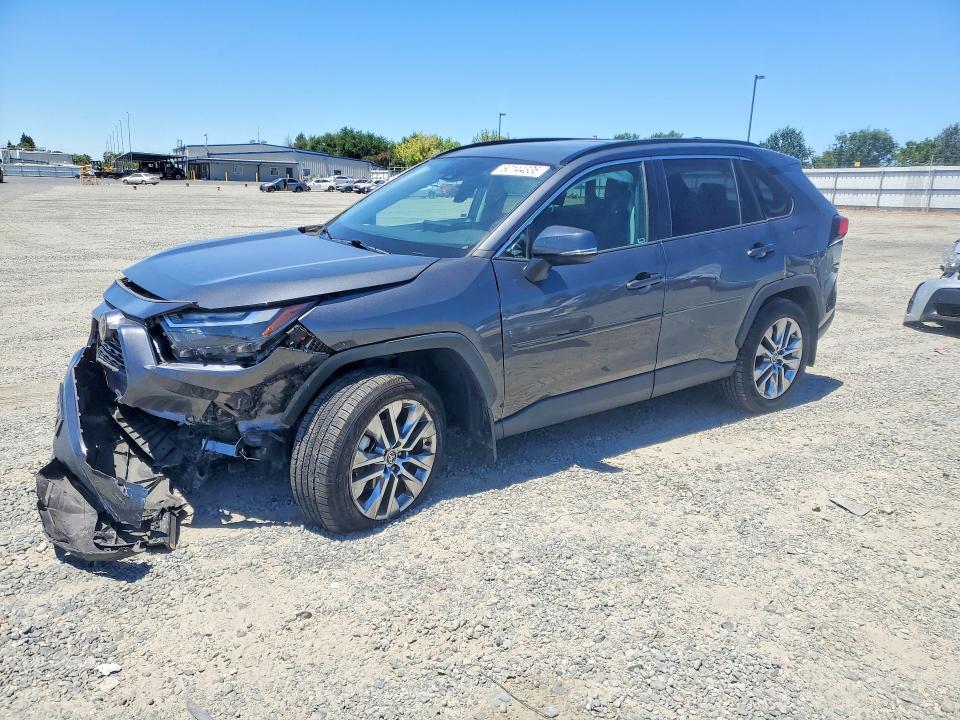 2022 TOYOTA RAV4 2T3C1RFV8NC173416