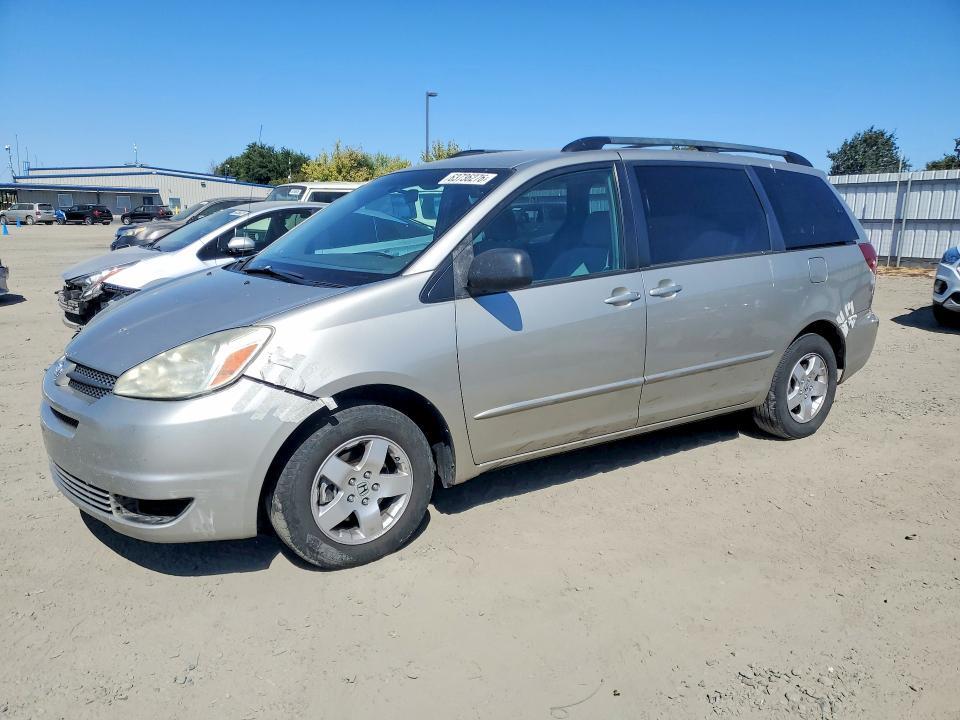 2004 TOYOTA SIENNA 5TDZA23C04S215547