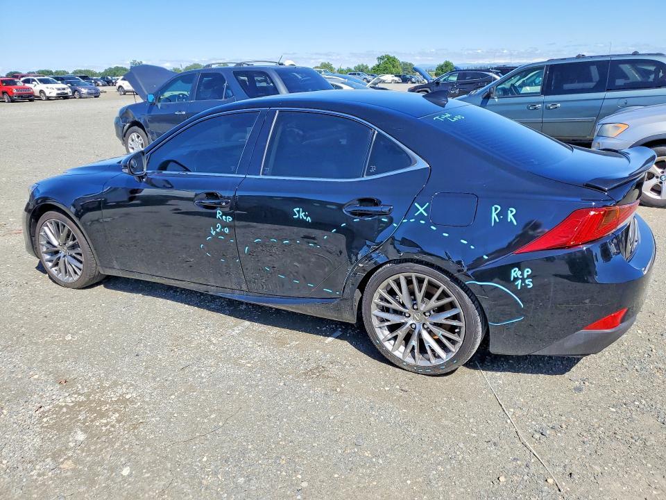 2017 LEXUS IS 300 BASE — Фото 2 из 12